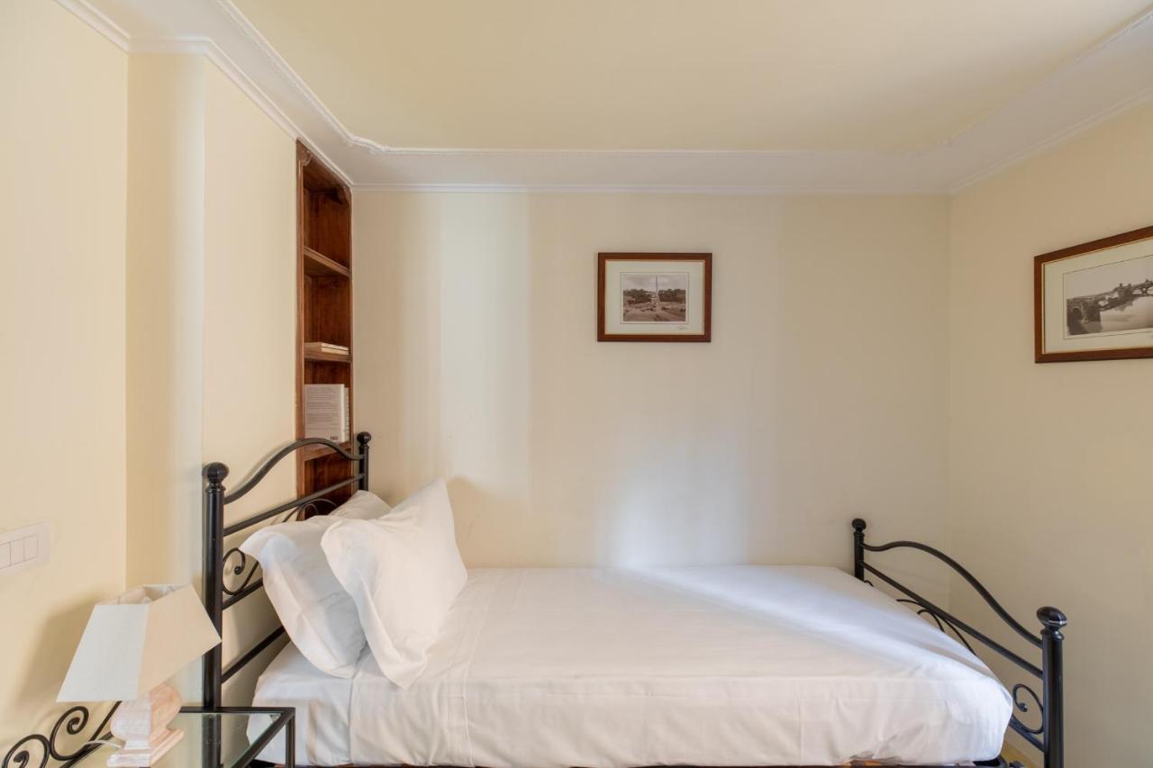 Iflat Campo De Fiori Cozy Flat Apartment Roma Ngoại thất bức ảnh
